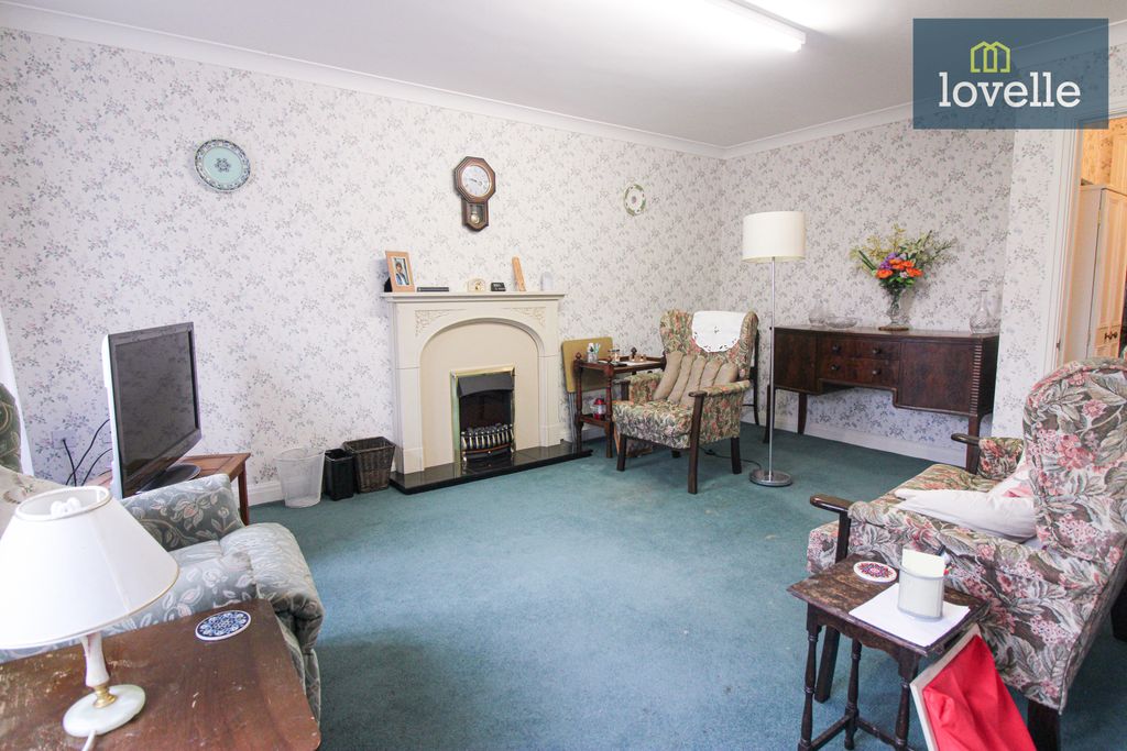 Property photo 2 of 15