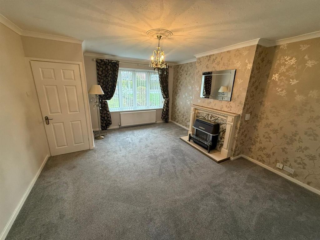 Property photo 2 of 14 C8747E38-38E4-4210-947E-2Ab4895Fbfb1.Jpg