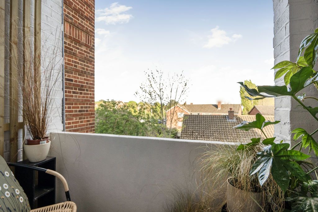 Property photo 3 of 19 Photo 1