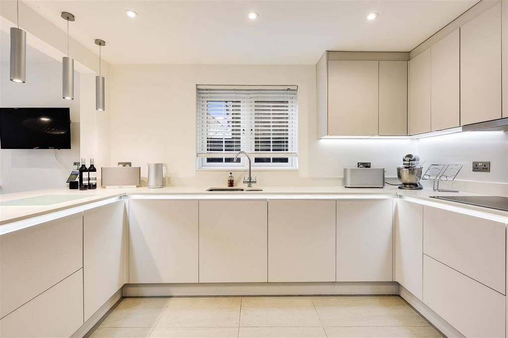 Property photo 2 of 32 Img_2267.Jpg