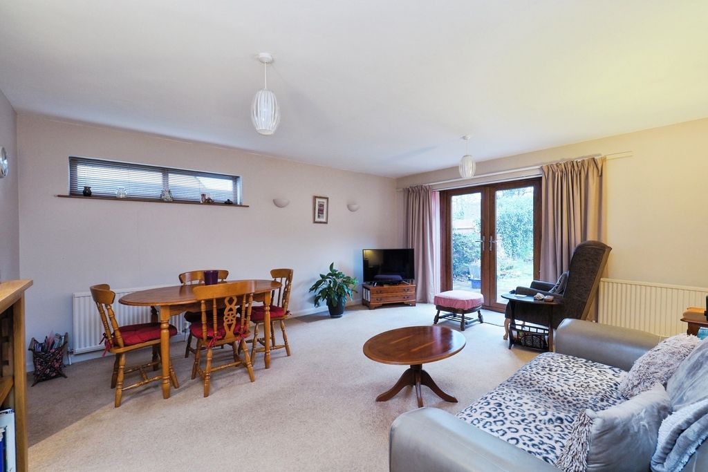 Property photo 3 of 20 Pbox-Img.Jpg