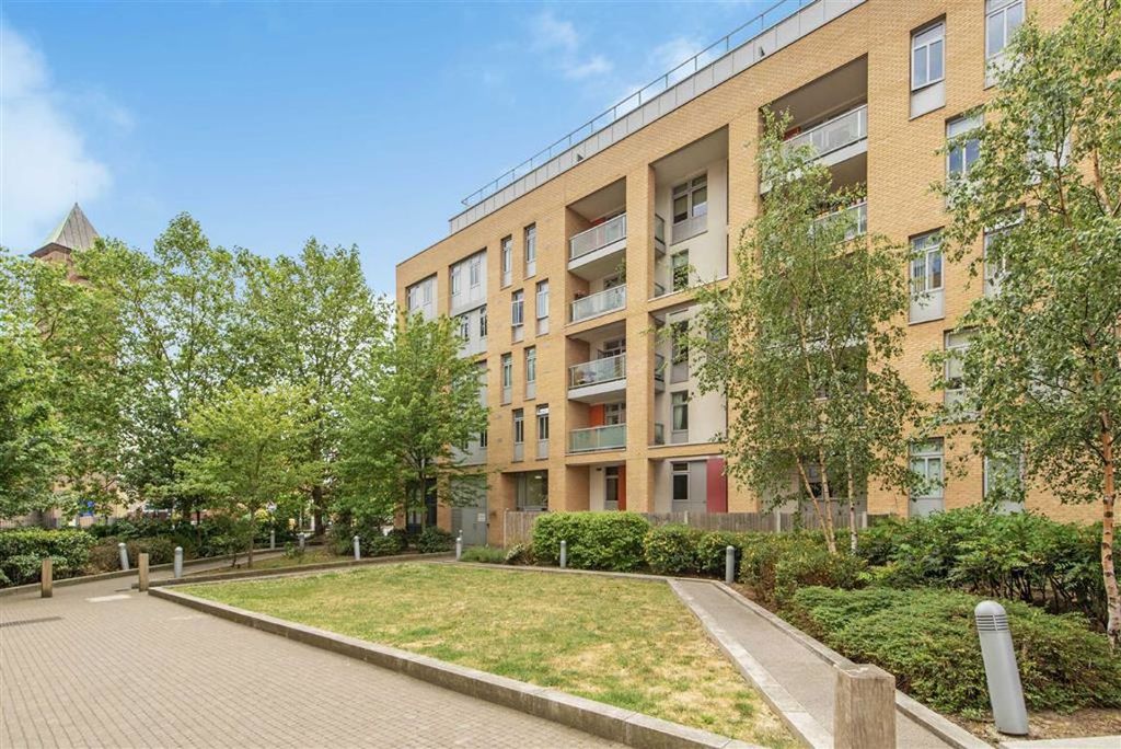 Property photo 1 of 5