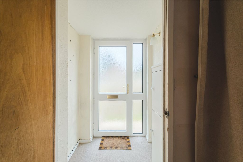 Property photo 2 of 13 Picture No. 24