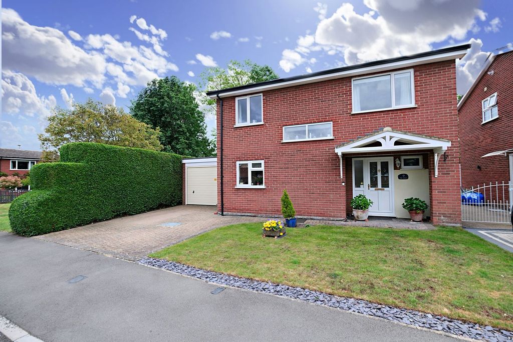 Property photo 1 of 16