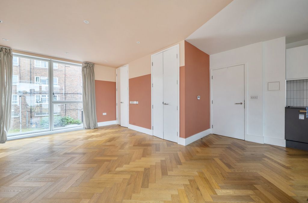 Property photo 3 of 14 1455966-2-69Fa1Ef...