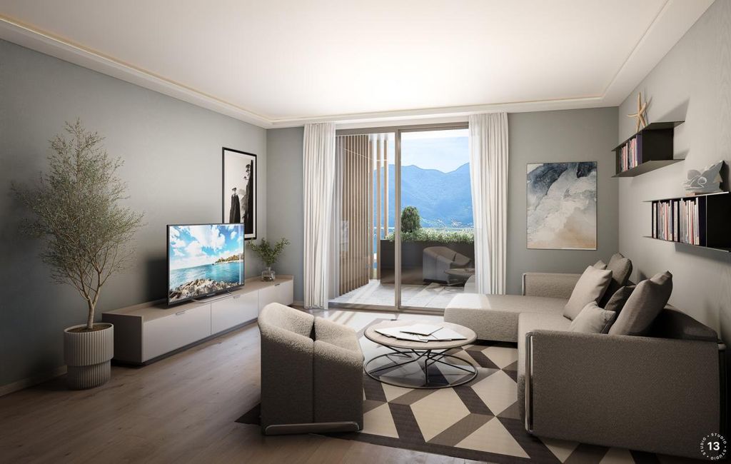 Property photo 1 of 33