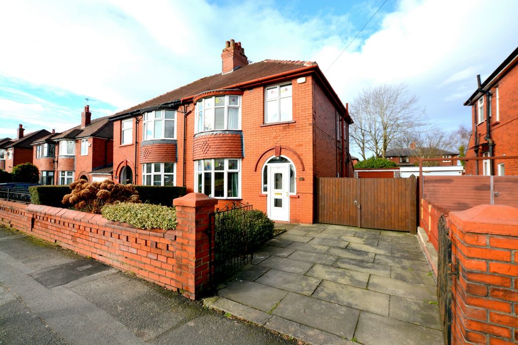 Property photo 1 of 22 Photo 21