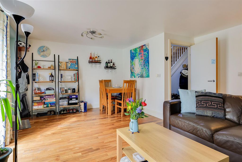 Property photo 2 of 17 Img (14).Jpg