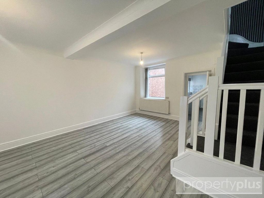 Property photo 3 of 9 Picture No. 04