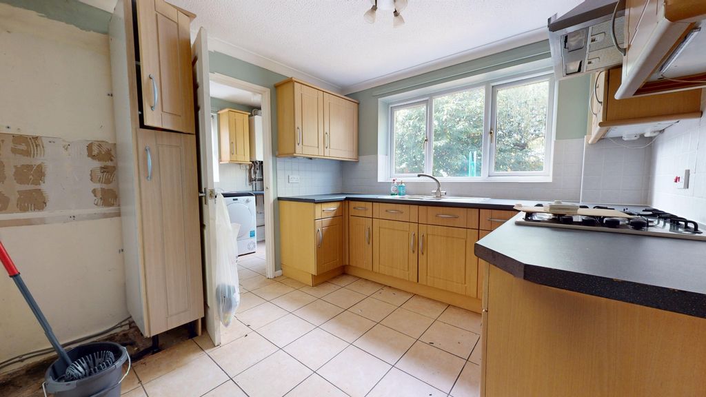 Property photo 2 of 15 3109161