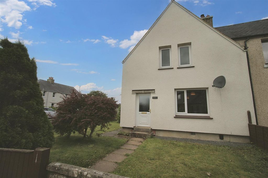 Property photo 1 of 12 Front