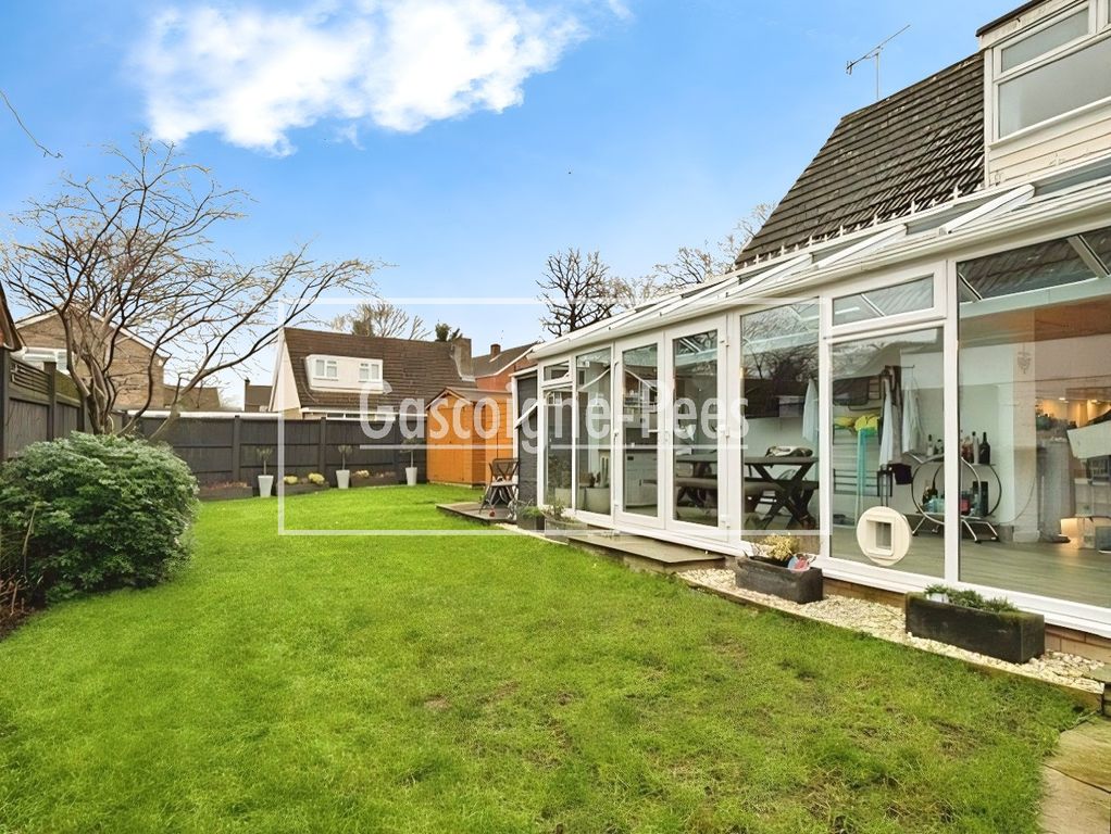 Property photo 3 of 19