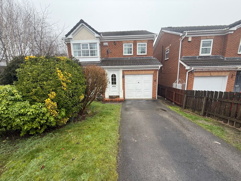 Property photo 2 of 37 Bedroom 1