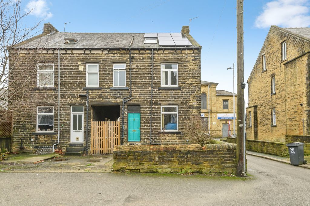 Property photo 2 of 10