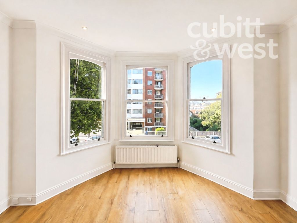 Property photo 2 of 10 Bay Window