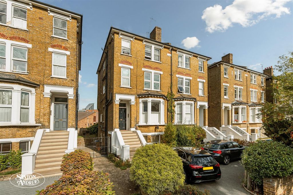 Property photo 1 of 12 5A Churchfield Road-2.Jpg