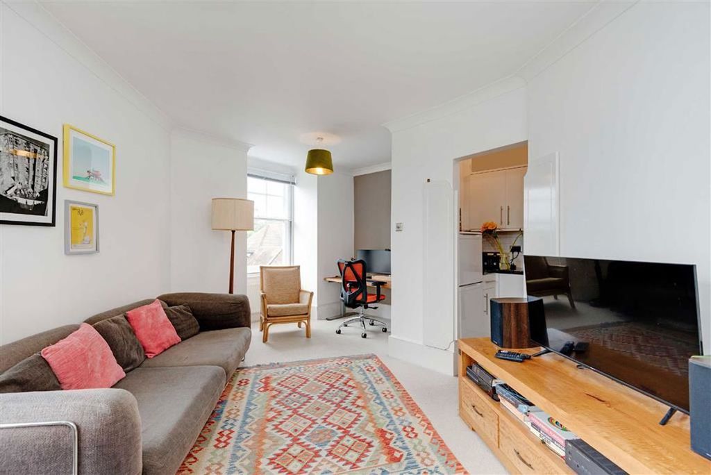 Property photo 2 of 6