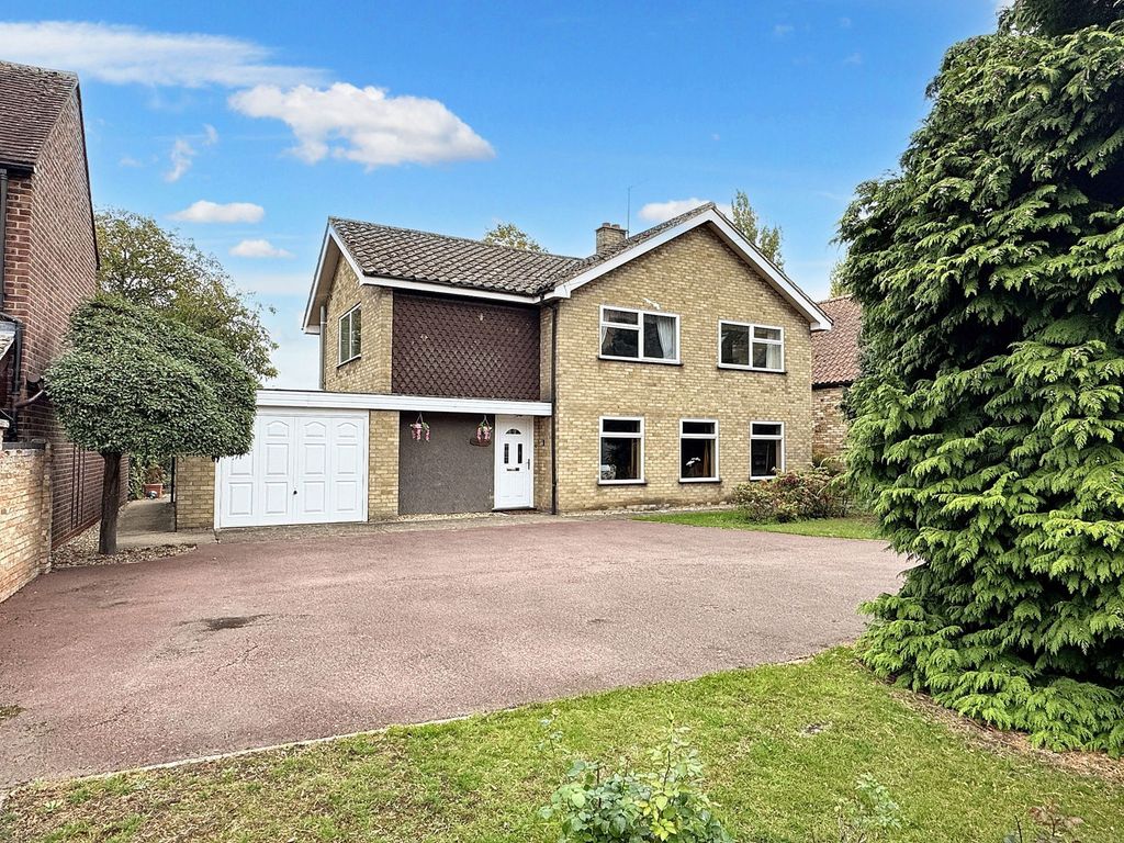 Property photo 1 of 34