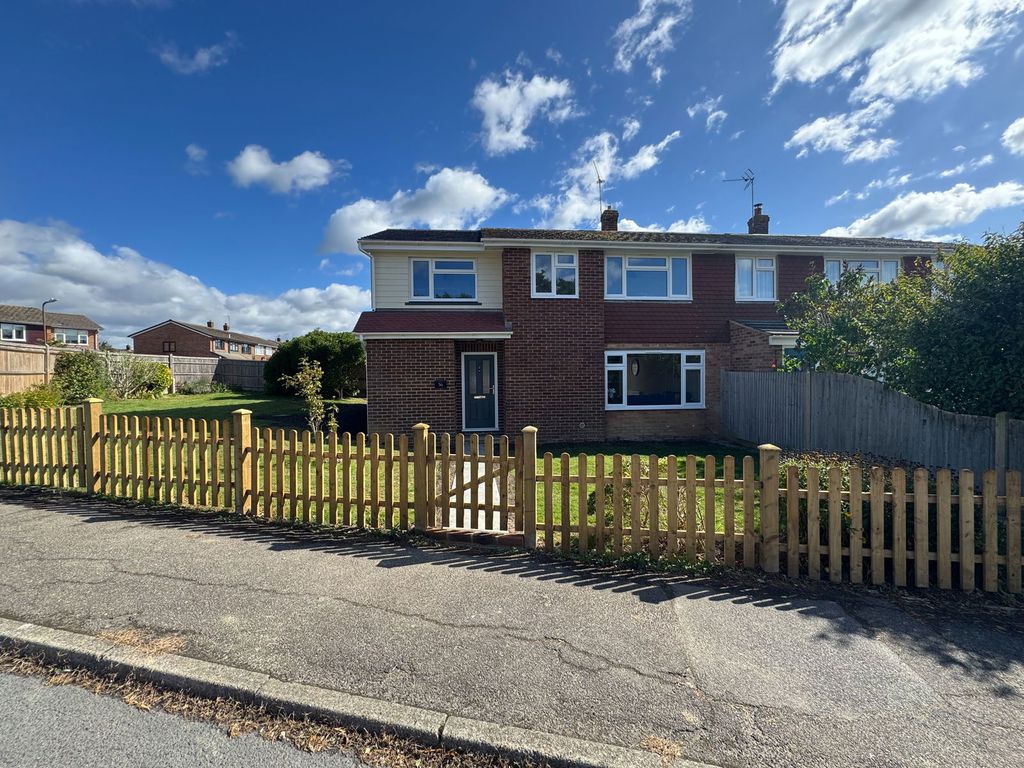 Property photo 1 of 21