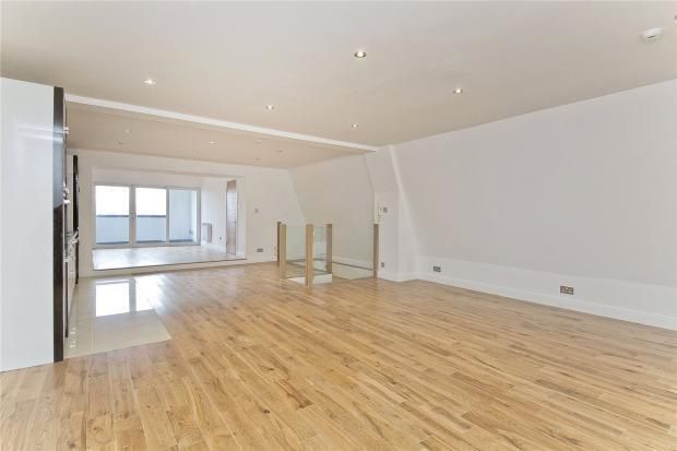 Property photo 3 of 22