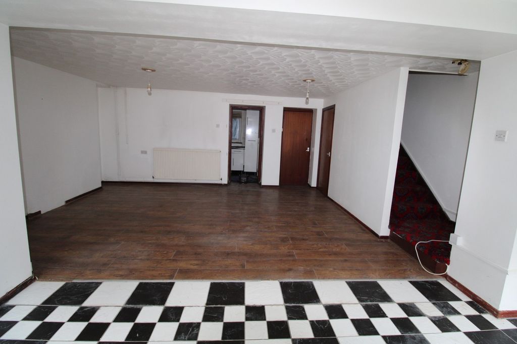 Additional image 7 of 3 bed terraced house for saleGarw Fechan Road, Pontyrhyl, Bridgend, Bridgend County. CF32