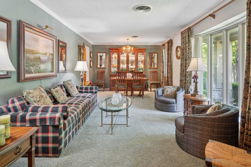 Property photo 3 of 18 <Alttext/>