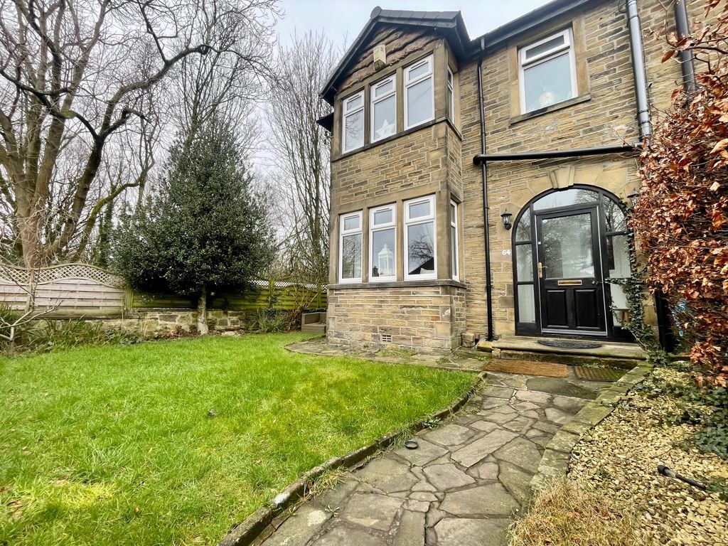 Property photo 1 of 16 Front