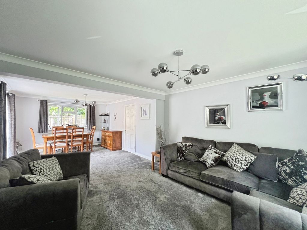 Property photo 2 of 26 Pbox-Img.Jpg