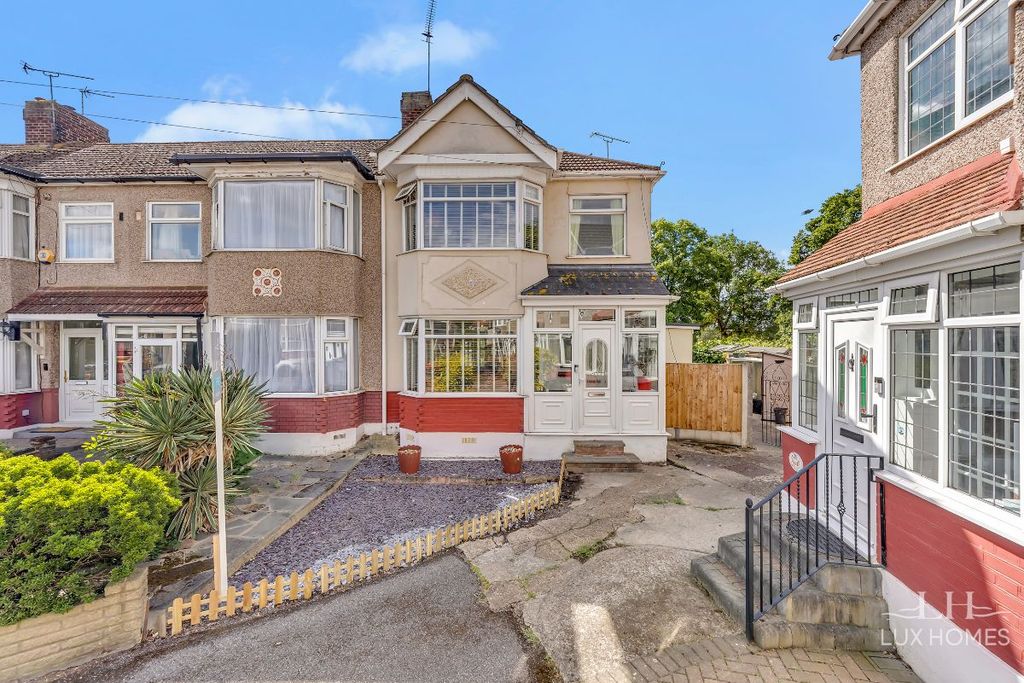 Property photo 1 of 20