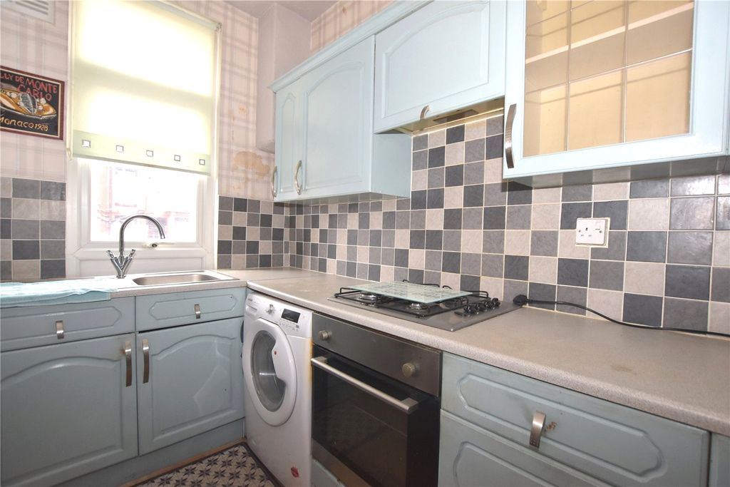 Property photo 3 of 10 Picture No. 09