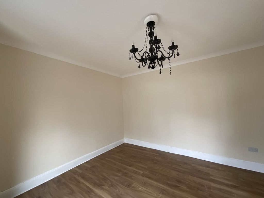 Property photo 1 of 9 Img_5855