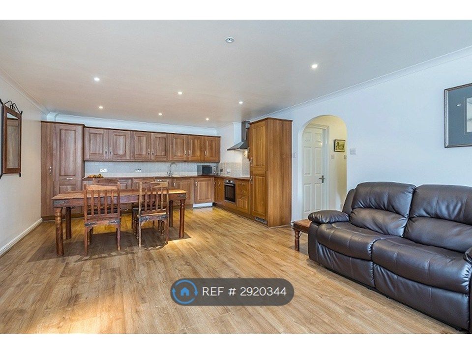 Property photo 1 of 11 Living And Dining