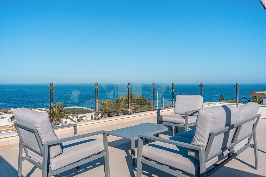 Property photo 2 of 20 Roof Terrace (1)