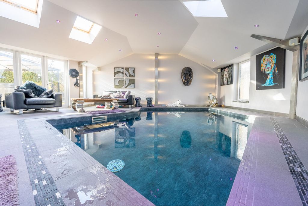 Property photo 1 of 52 Swimming Pool