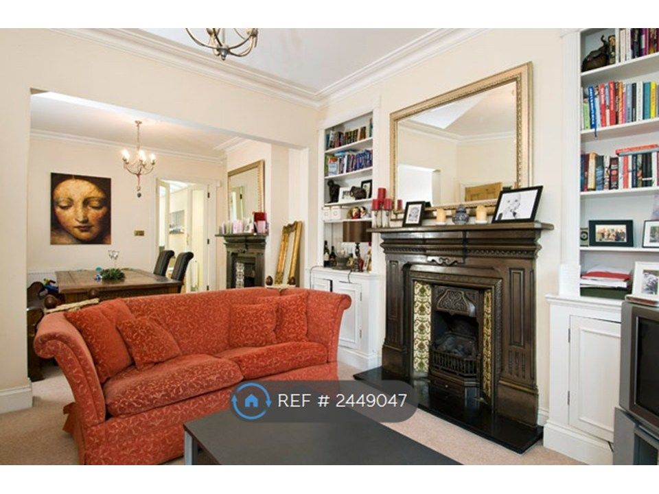 Property photo 3 of 10