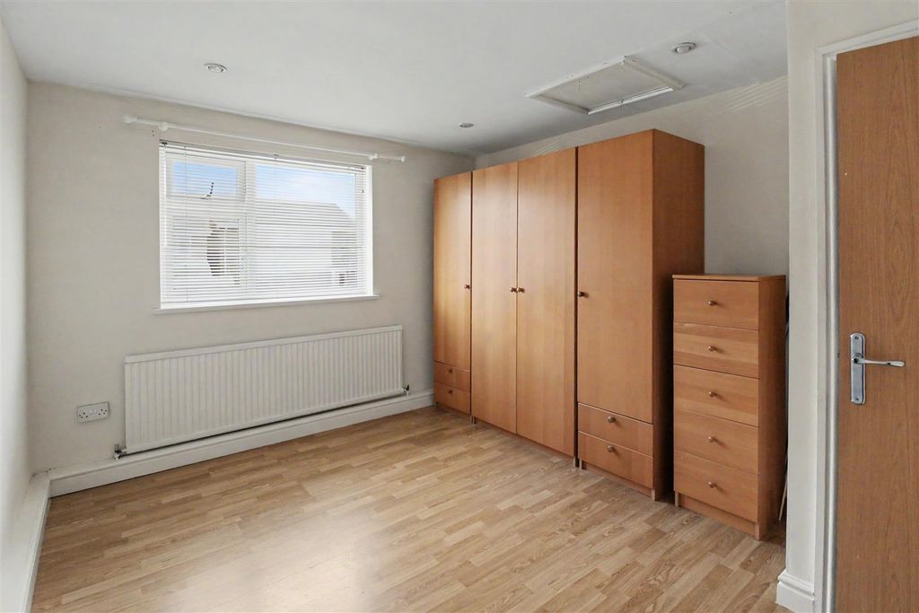 Property photo 2 of 13 Img_8700.Jpeg