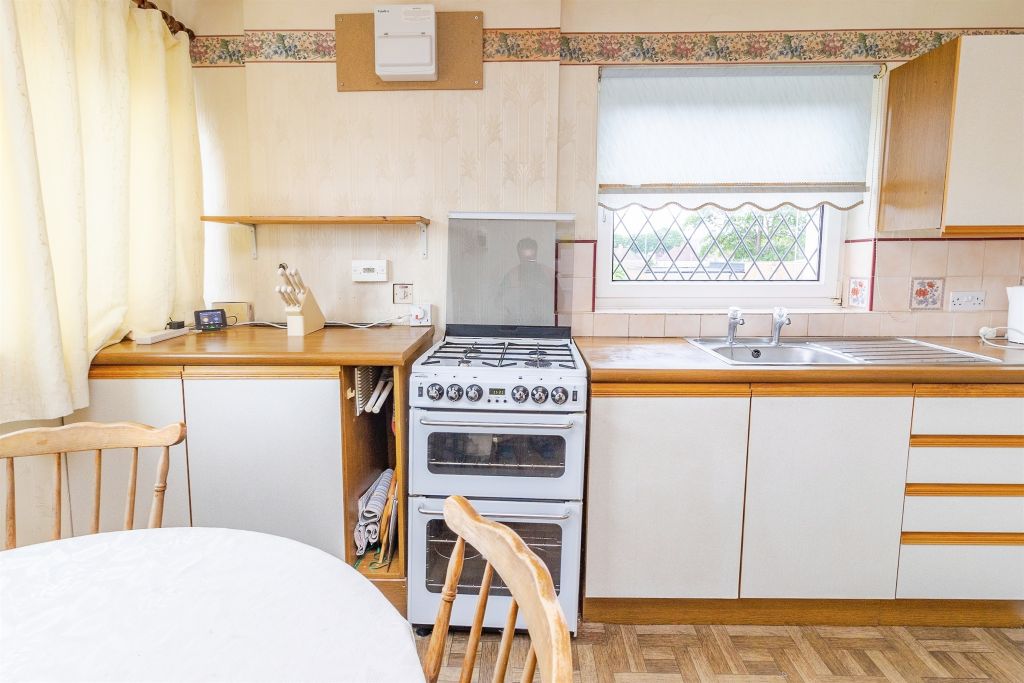 Property photo 3 of 26