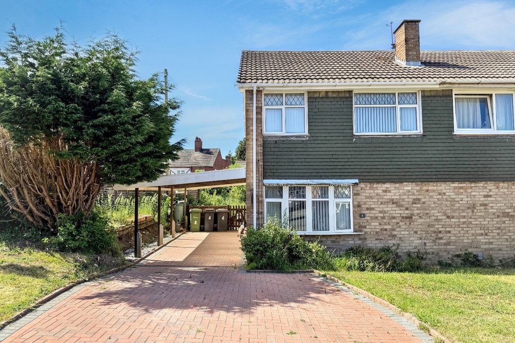 Property photo 1 of 14 5086981