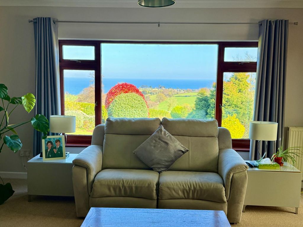 Property photo 1 of 30 Lounge View