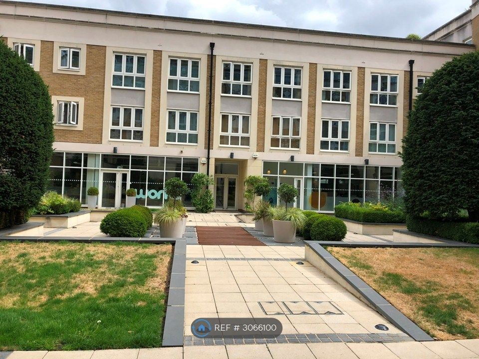 Property photo 1 of 13 Courtyard