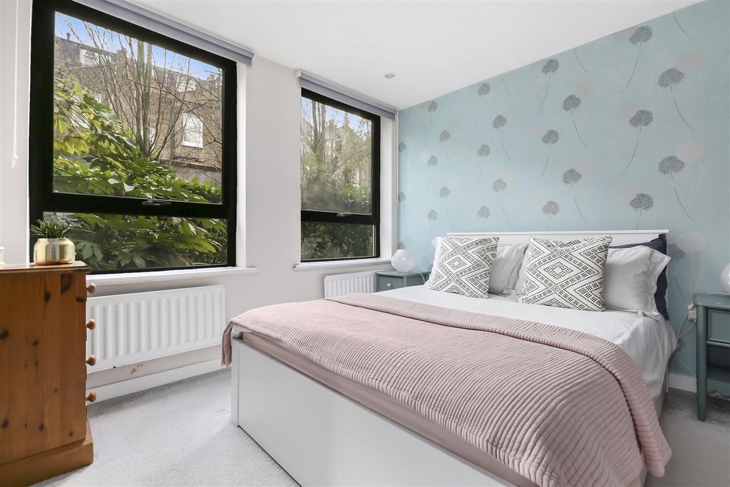 Property photo 2 of 14 Img_4172 Copy.Jpg