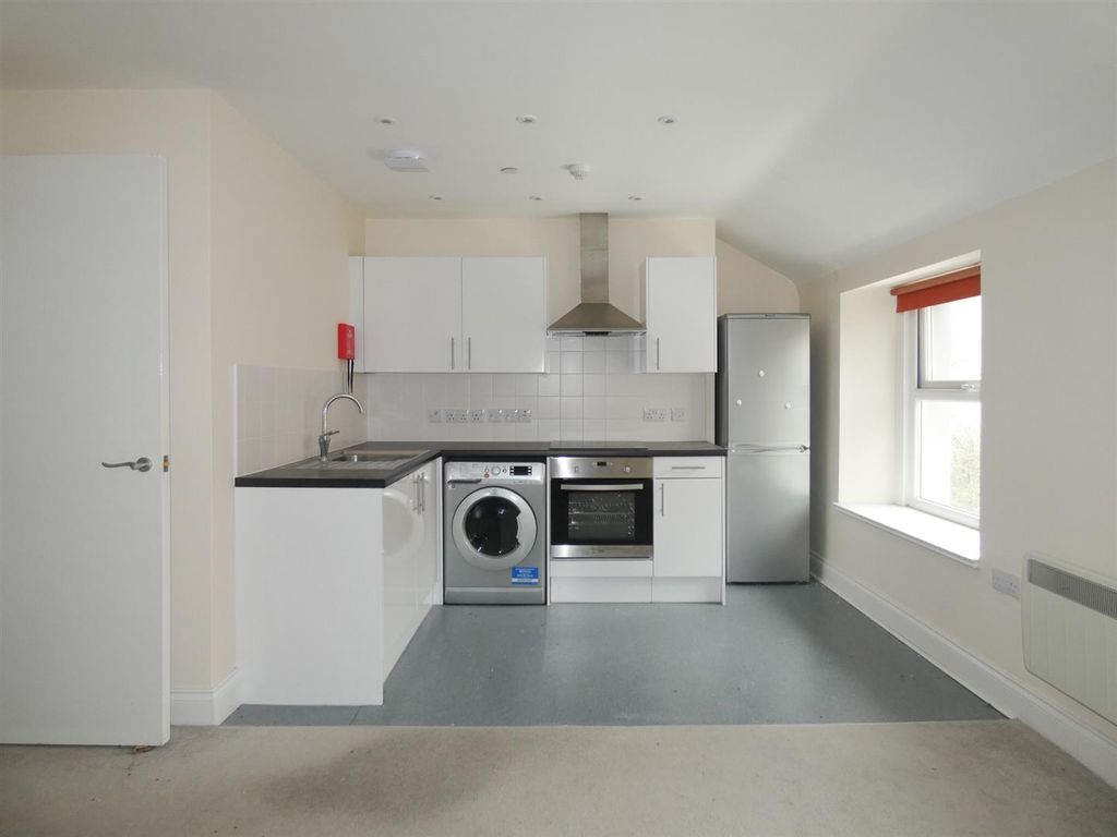 Property photo 2 of 5 F2 - 76 Bucks Road-4.Jpg