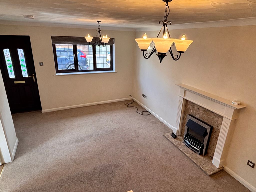 Property photo 3 of 7 Gallery