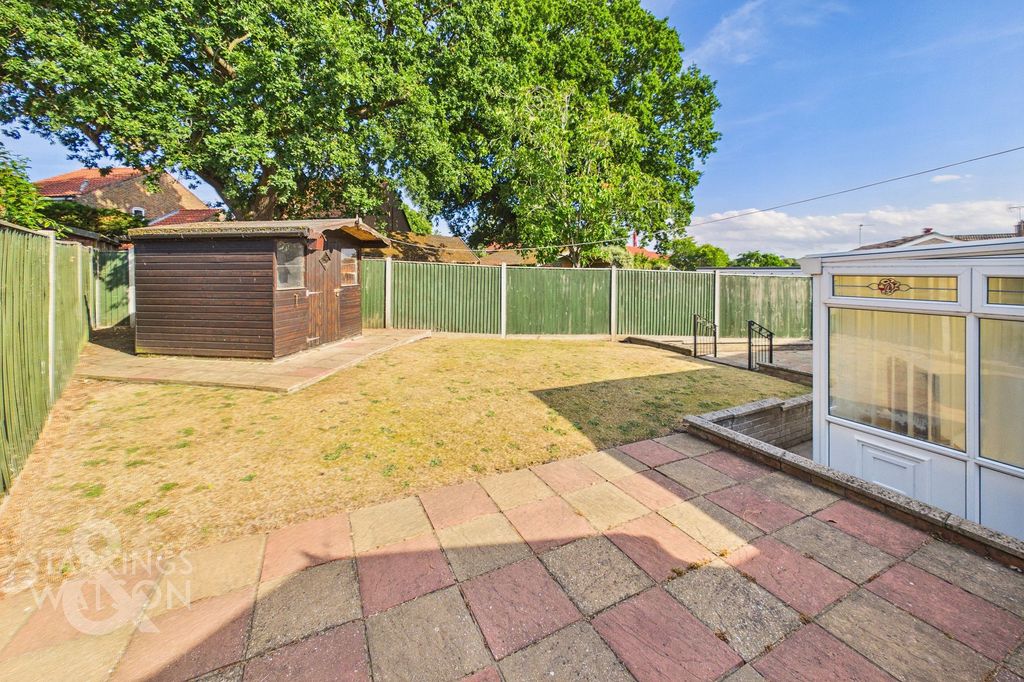 Property photo 1 of 22