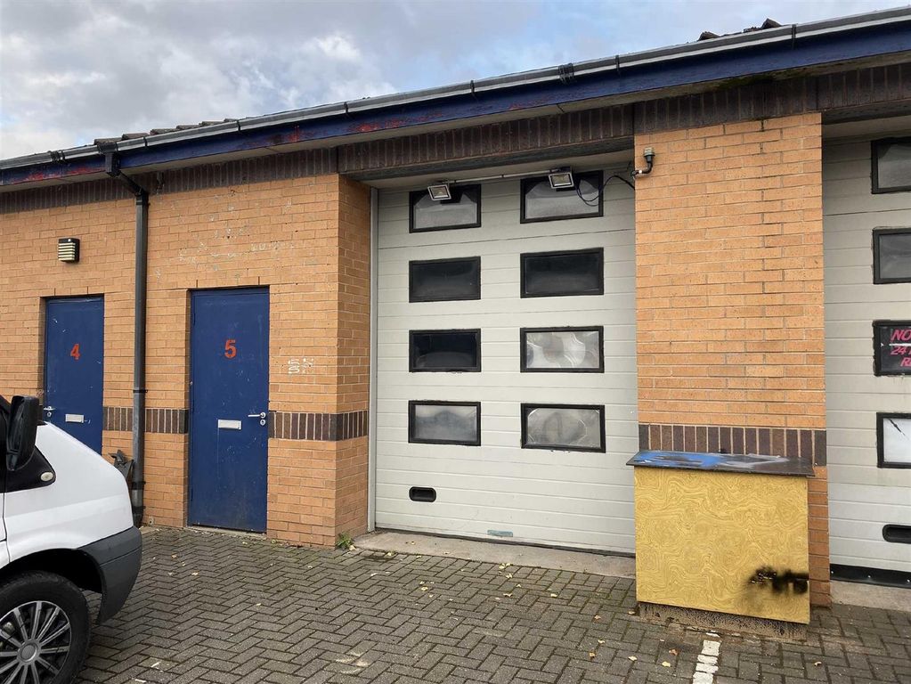 Property photo 1 of 4