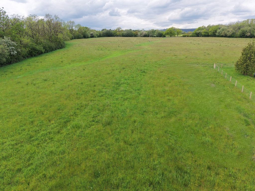 Property photo 3 of 18