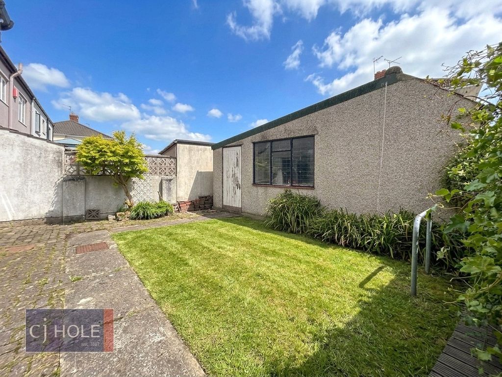 Property photo 2 of 18 Picture No. 48