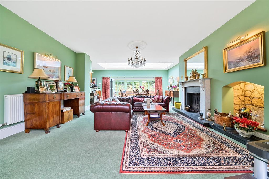 Property photo 3 of 31 1174887 (11).Jpg