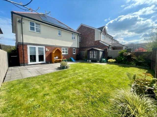 Property photo 1 of 16