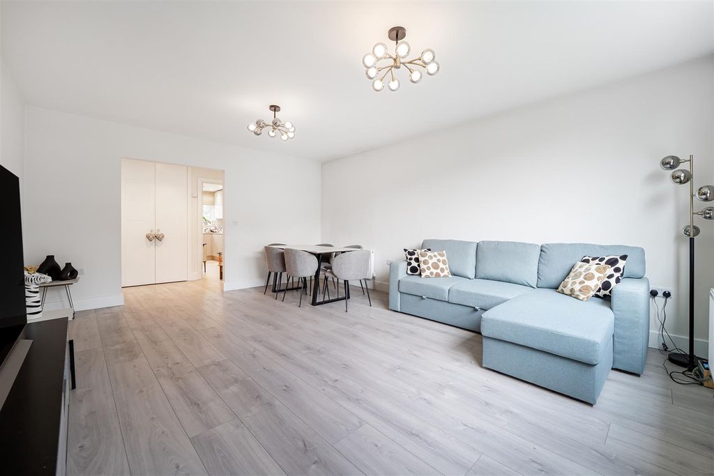 Property photo 2 of 10 Helliwell &amp; Co